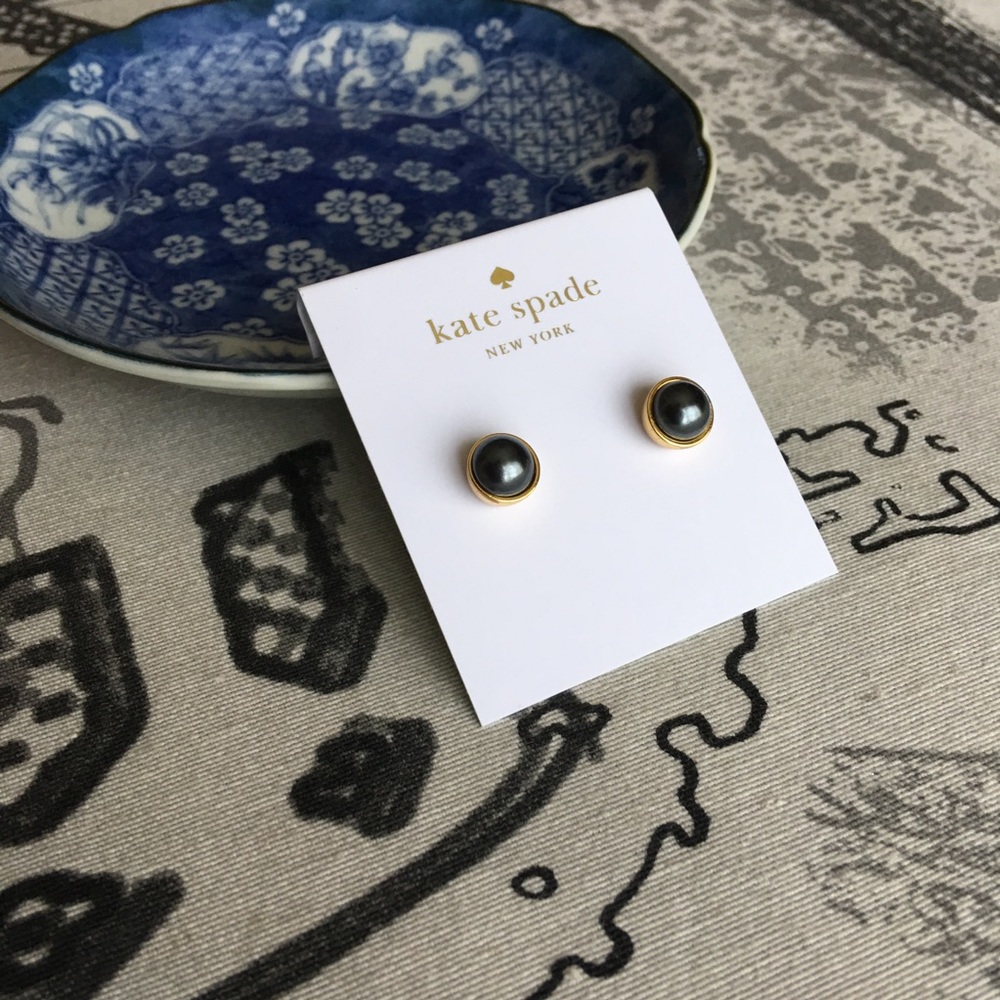 Kate Spade Forever Gems Gray Pearl Stud Earrings